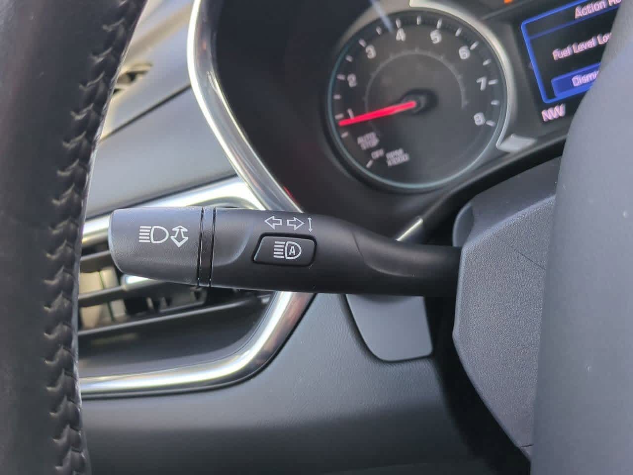 Thumbnail: 2020 Chevrolet Equinox - 25