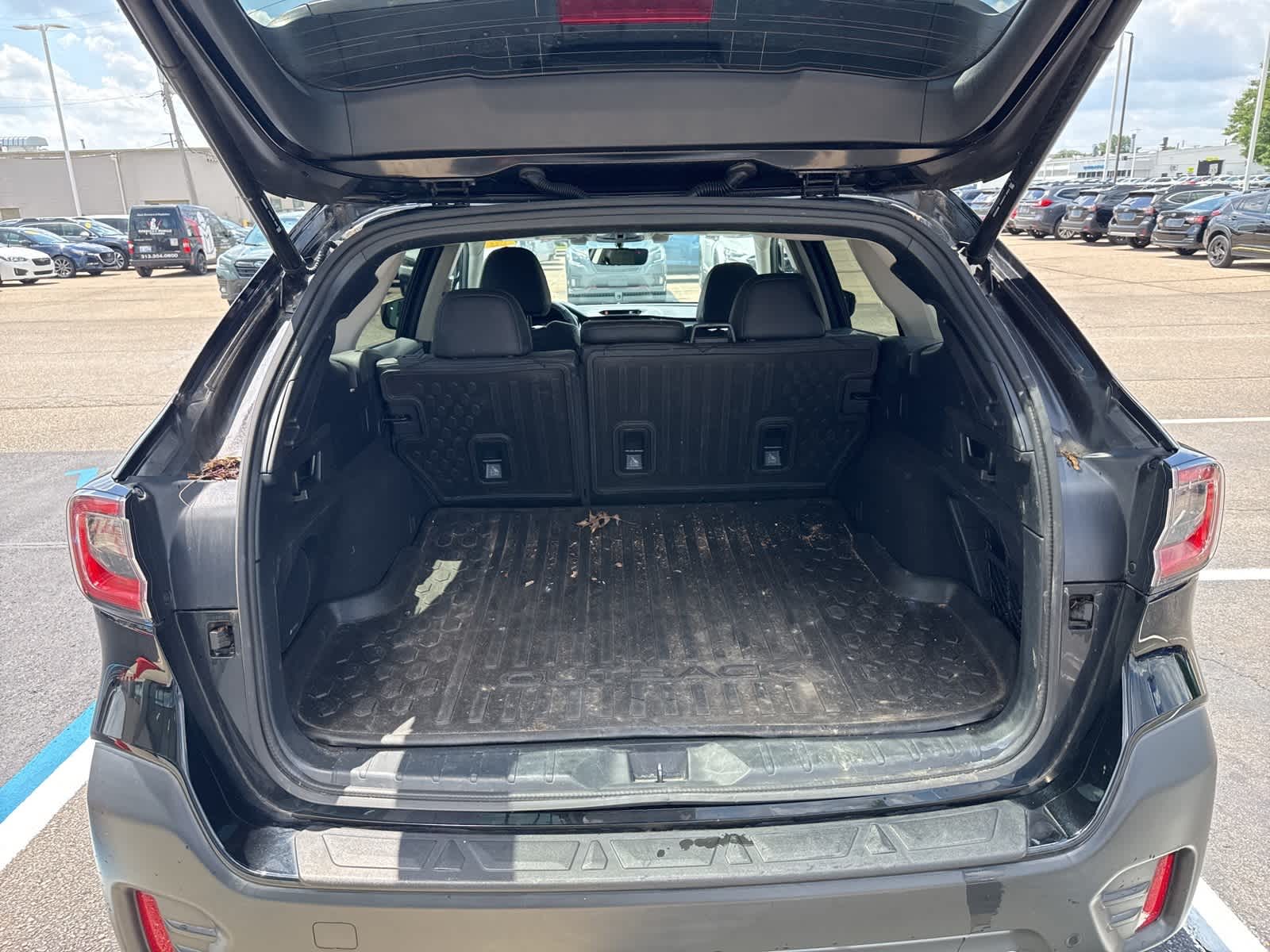 Thumbnail: 2022 Subaru Outback - 14