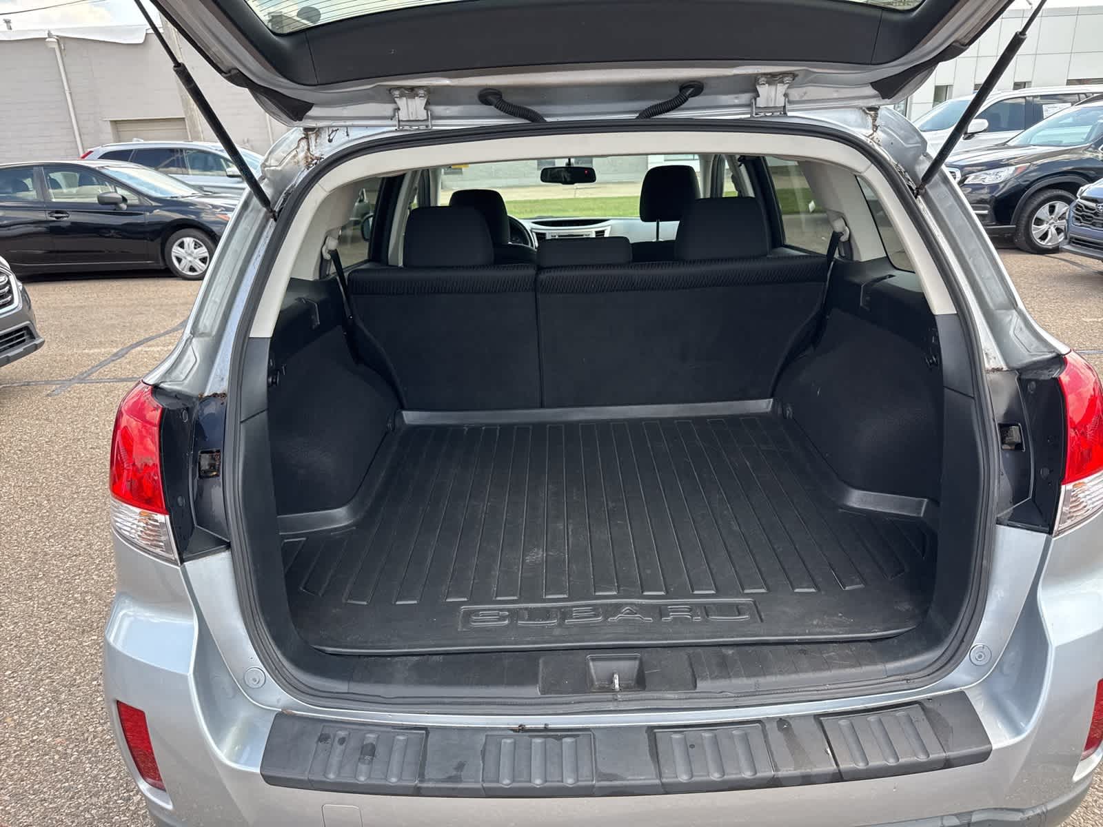 Thumbnail: 2012 Subaru Outback - 14