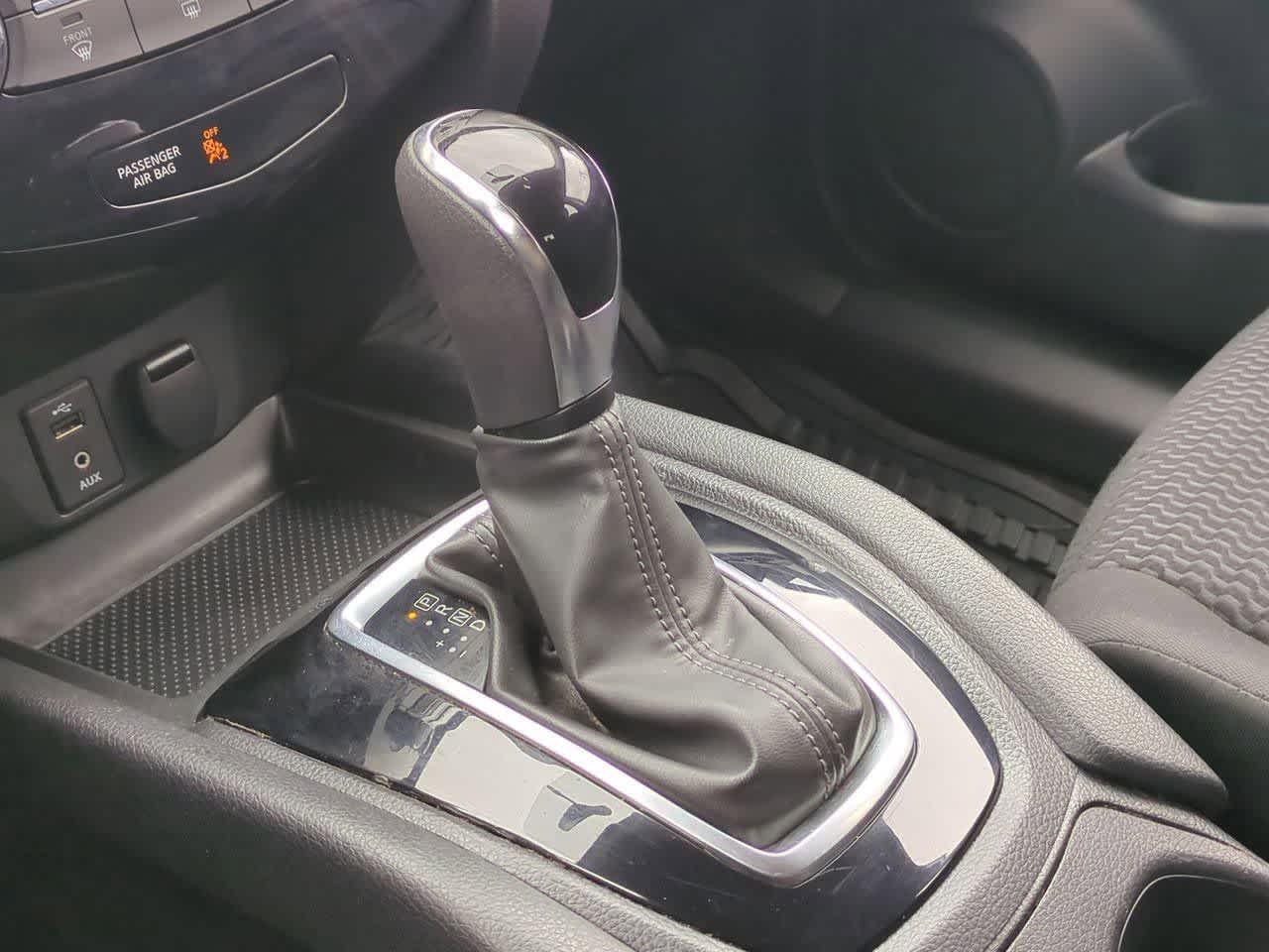 Thumbnail: 2018 Nissan Rogue Sport - 29