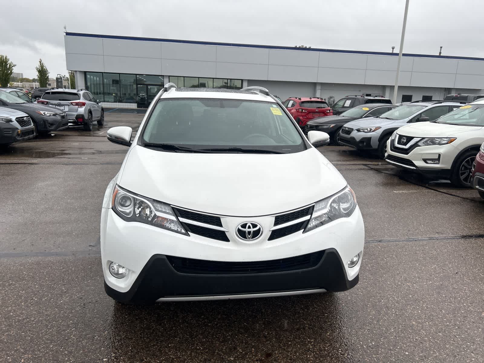 Thumbnail: 2015 Toyota RAV4 - 3