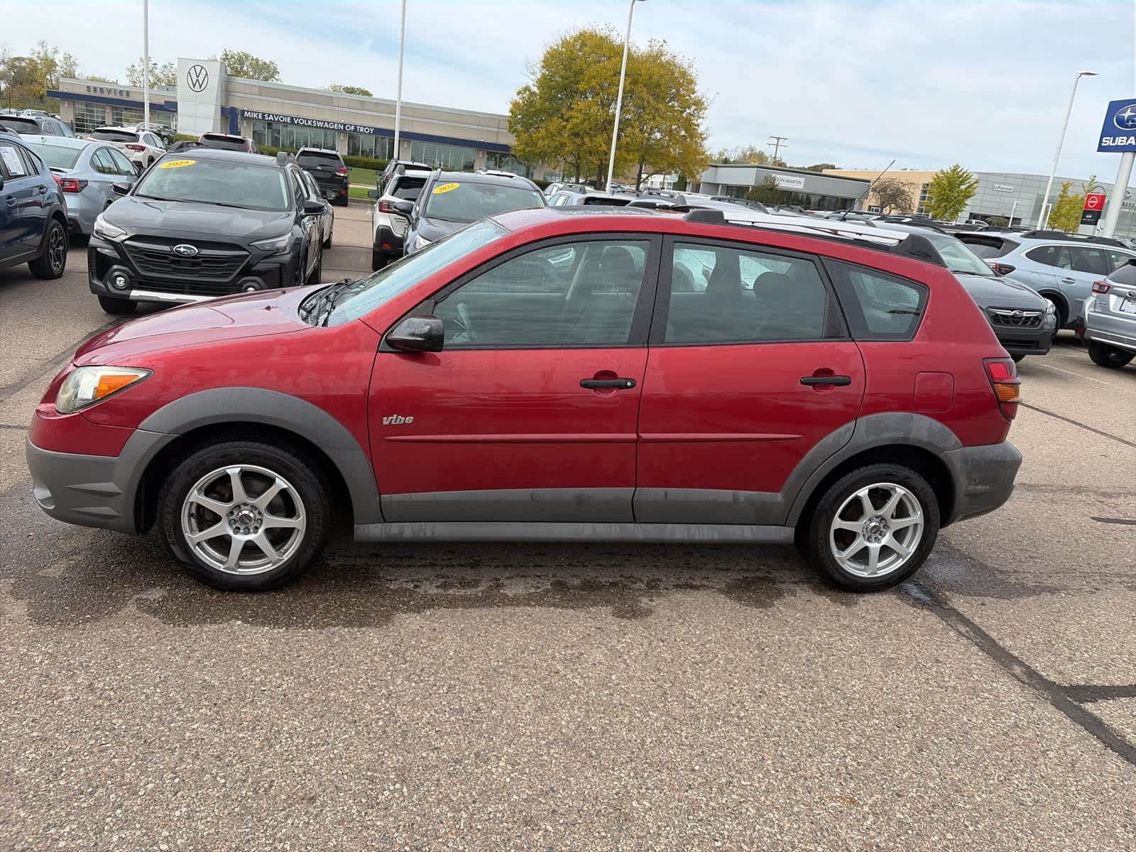 Thumbnail: 2004 Pontiac Vibe - 2