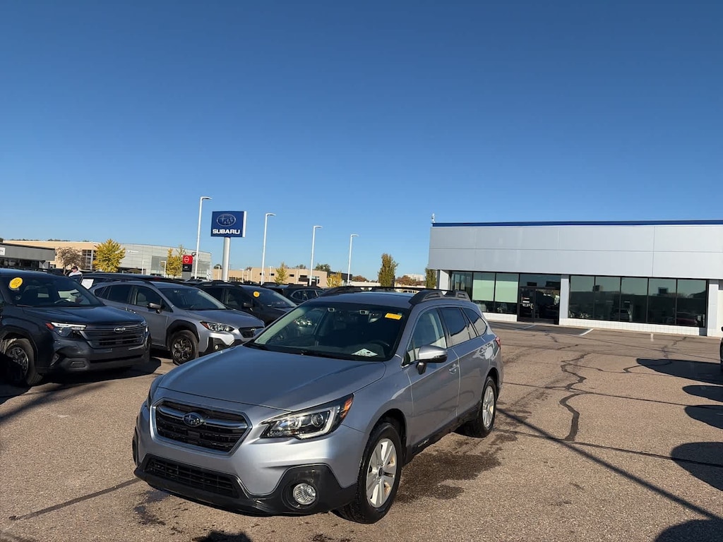 Used 2018 Subaru Outback Premium SUV