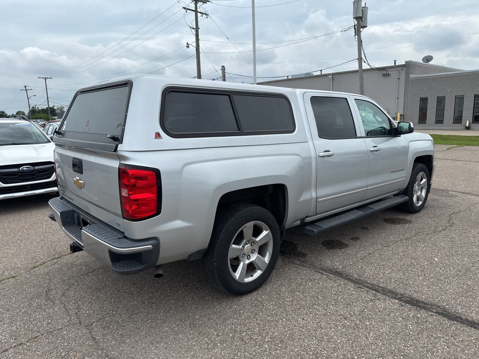 Thumbnail: 2018 Chevrolet Silverado 1500 - 3