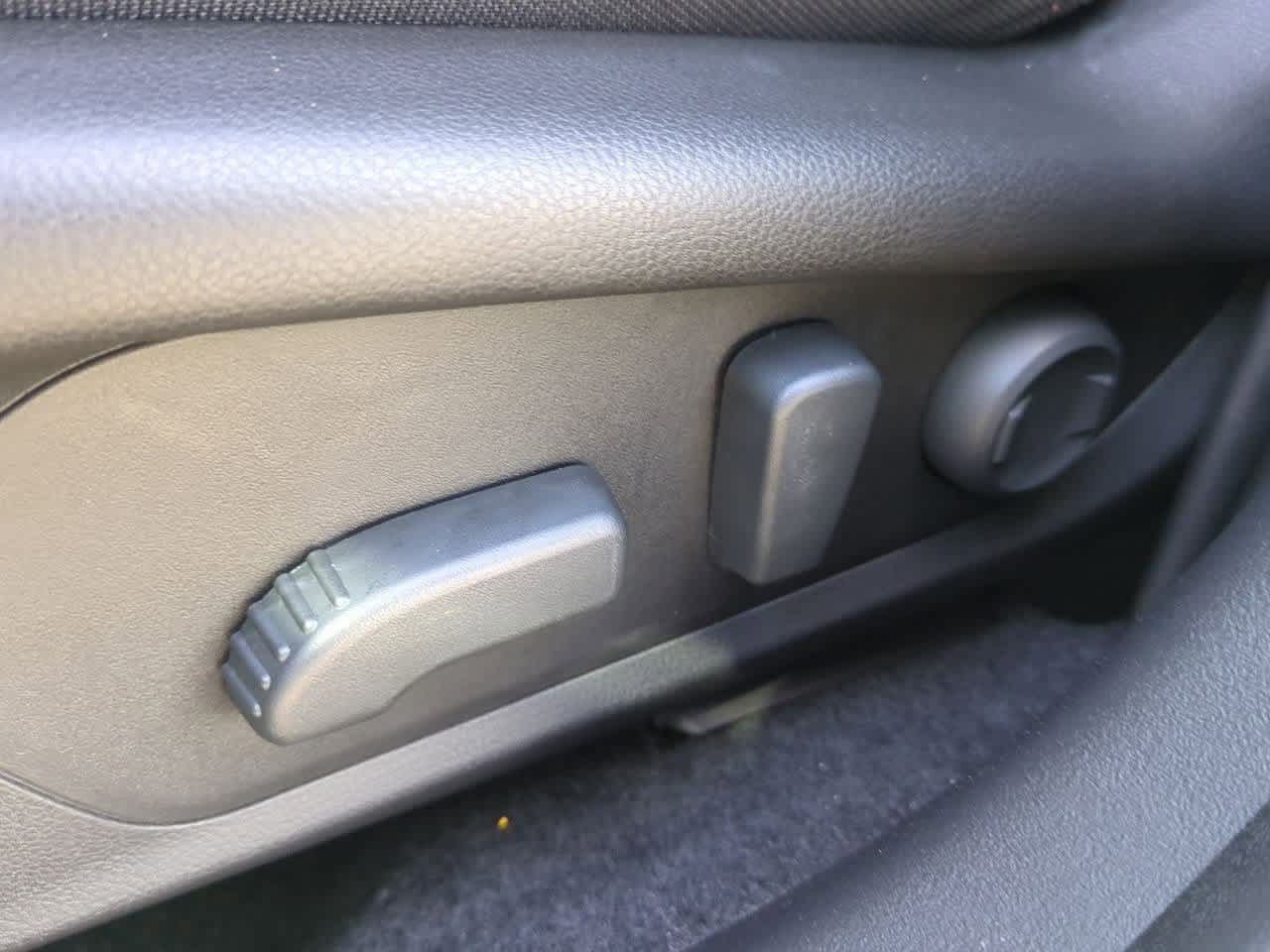 Thumbnail: 2026 Subaru Outback - 16