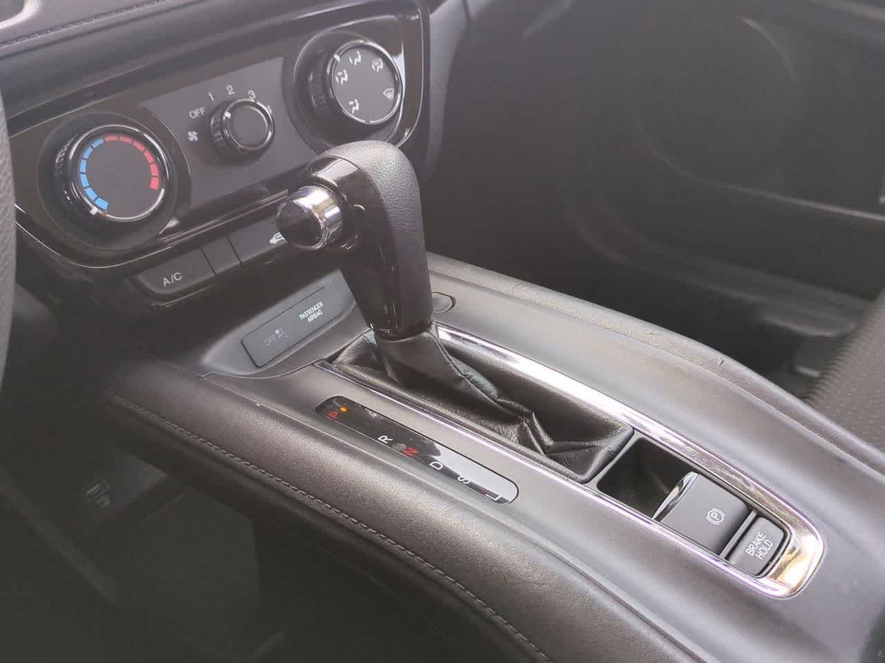 Thumbnail: 2019 Honda HR-V - 29