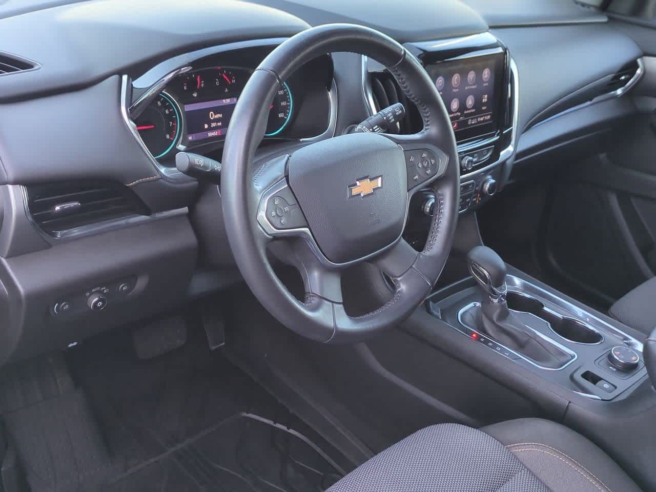 Thumbnail: 2021 Chevrolet Traverse - 2