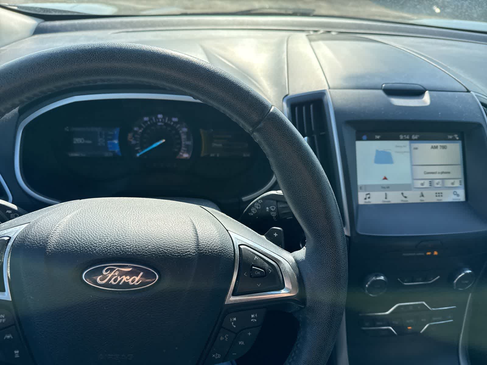 Thumbnail: 2019 Ford Edge - 19