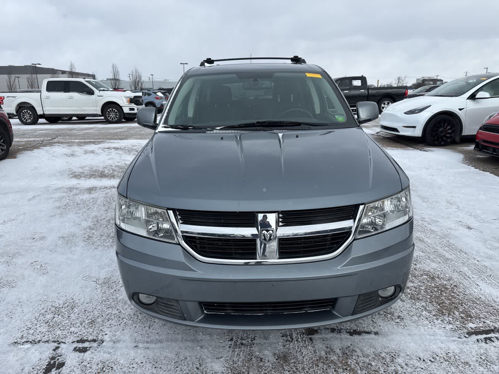Thumbnail: 2010 Dodge Journey - 10