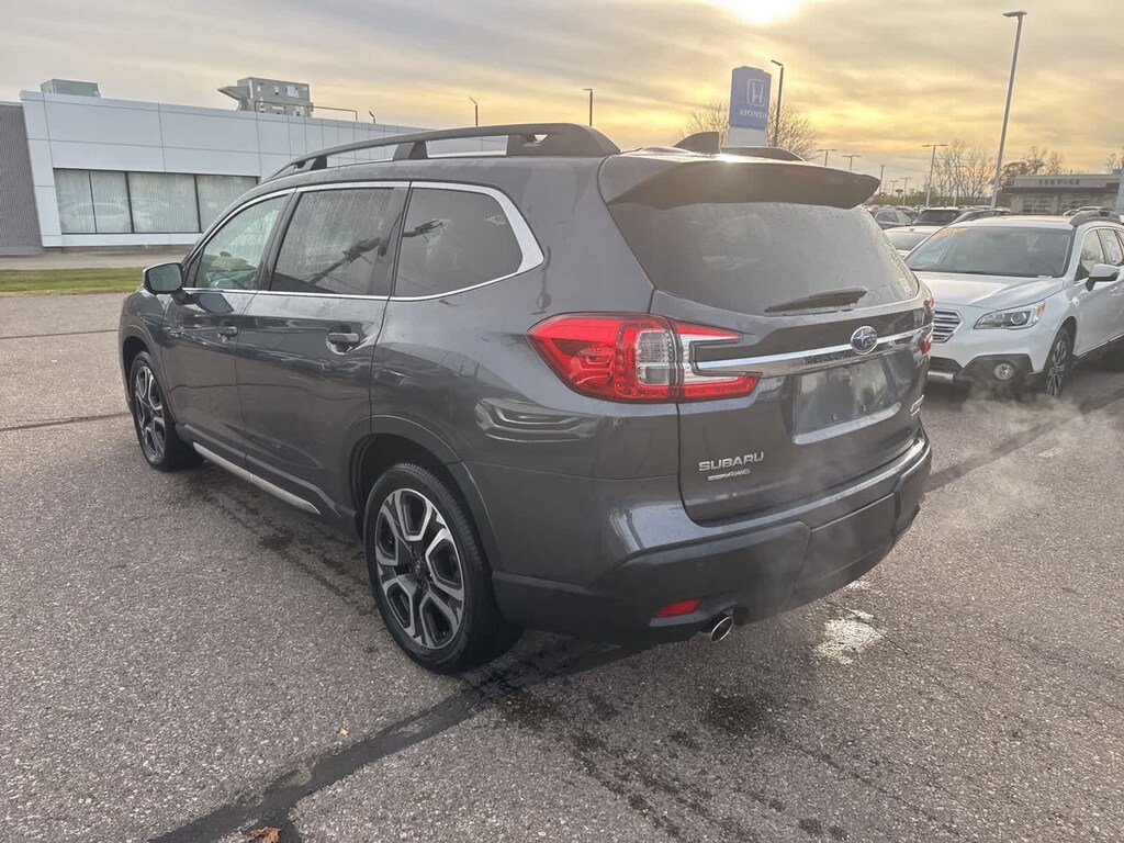 Used 2023 Subaru Ascent Limited SUV