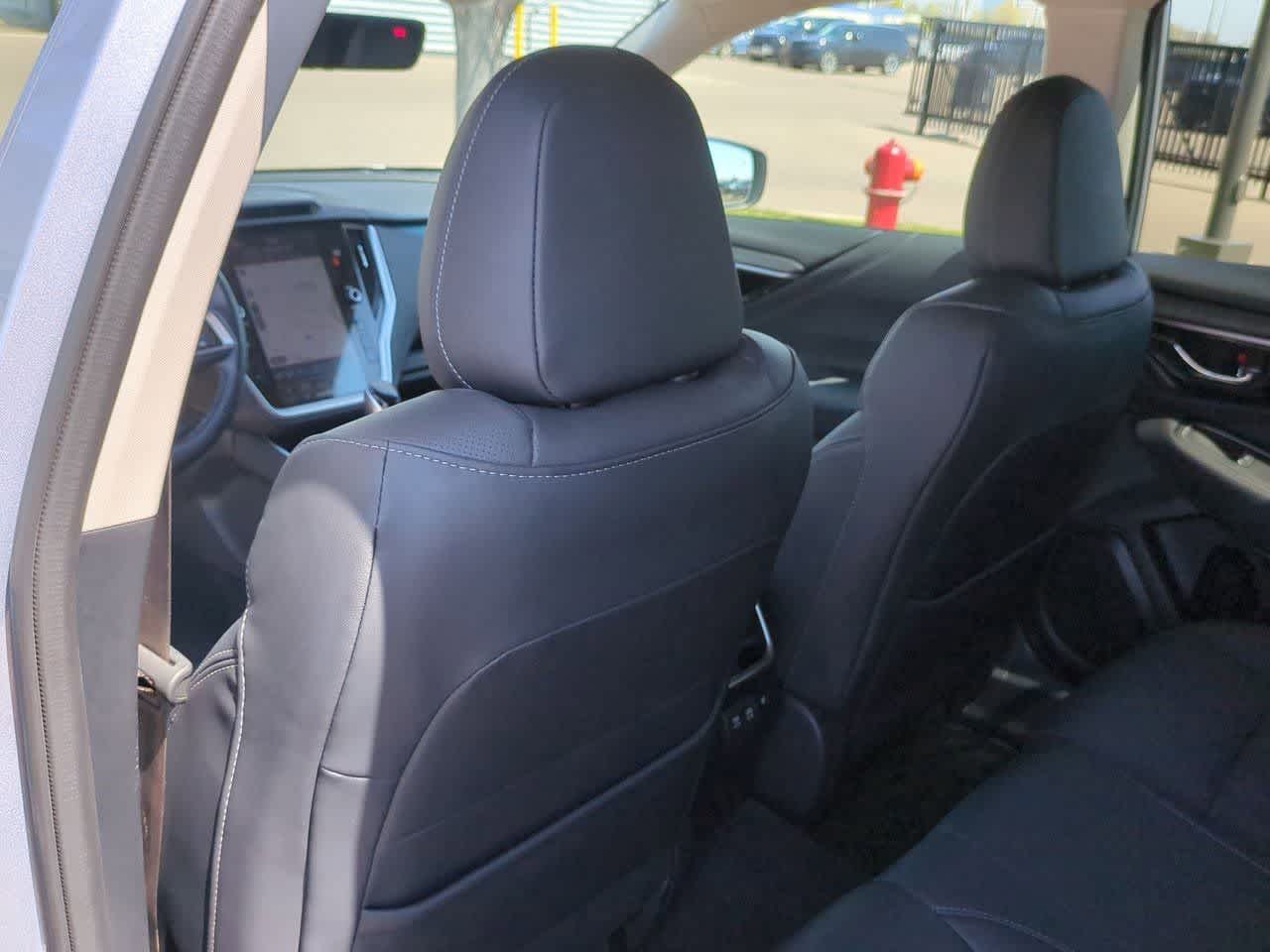 Thumbnail: 2022 Subaru Outback - 17