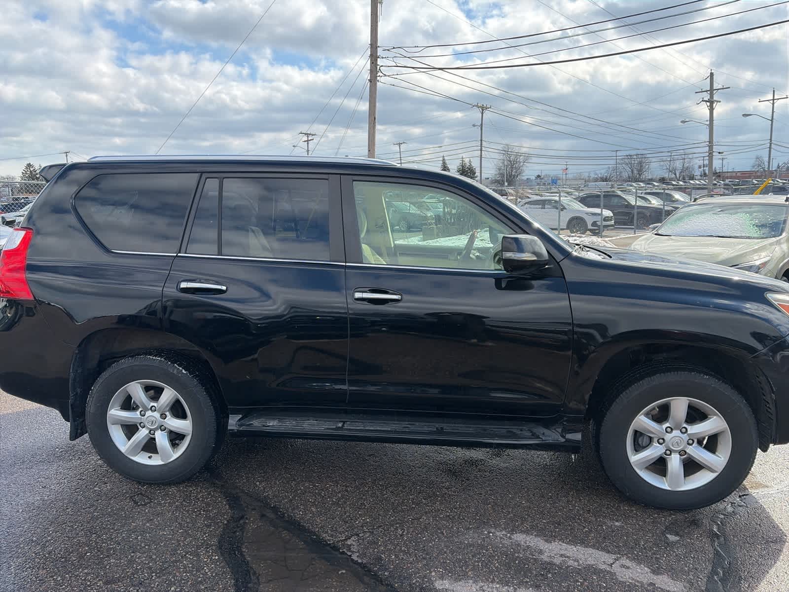 Thumbnail: 2011 Lexus GX - 5