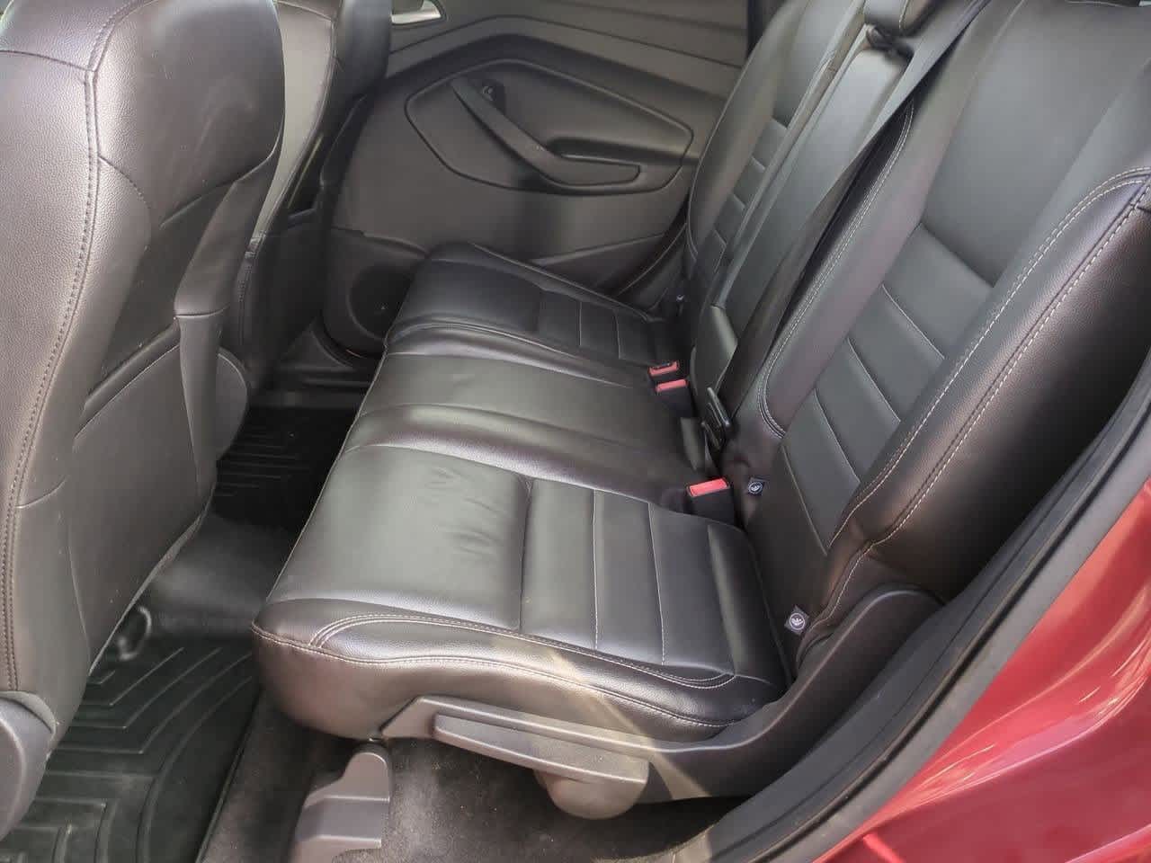 Thumbnail: 2015 Ford Escape - 19