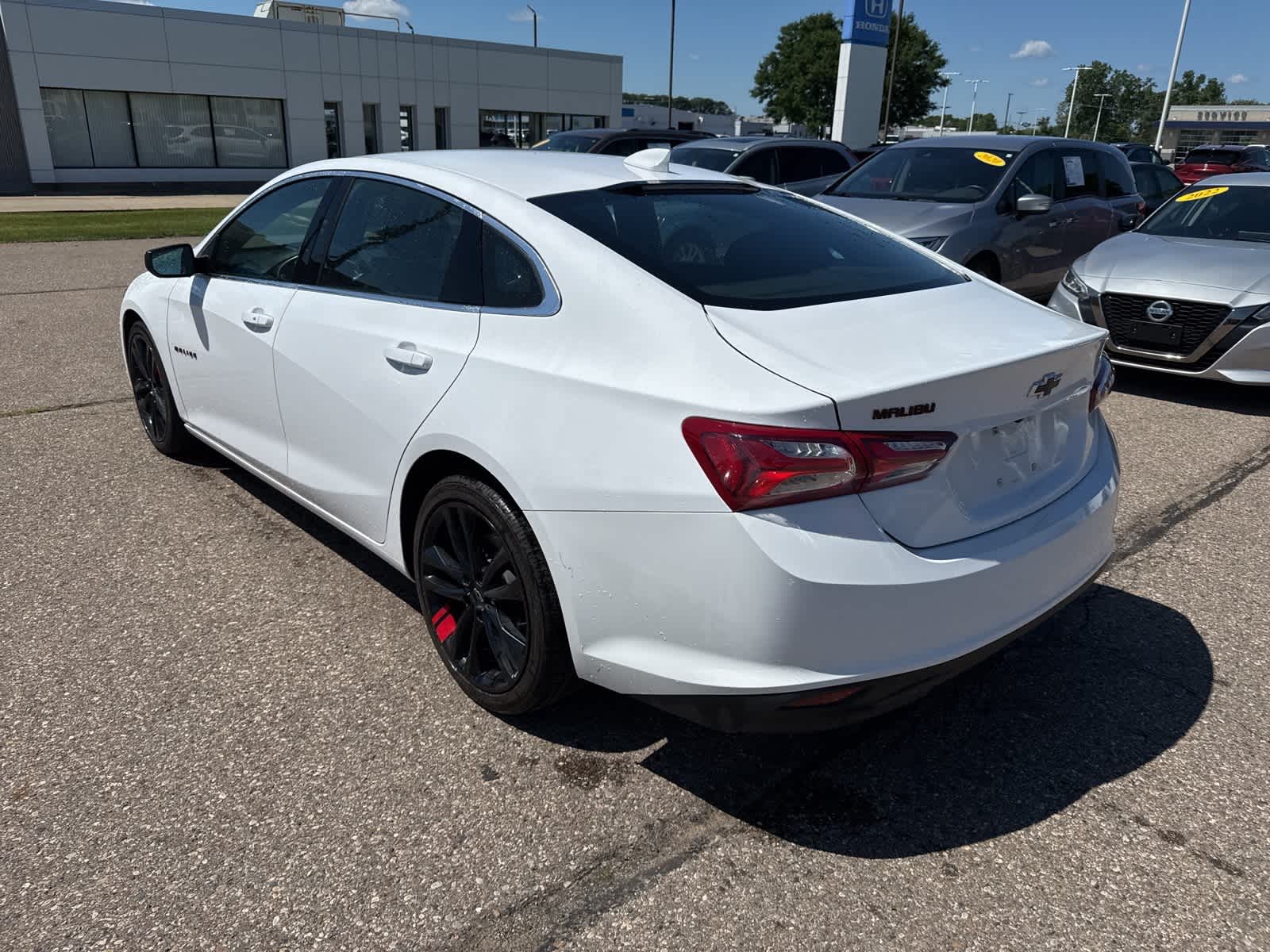 Thumbnail: 2023 Chevrolet Malibu - 2