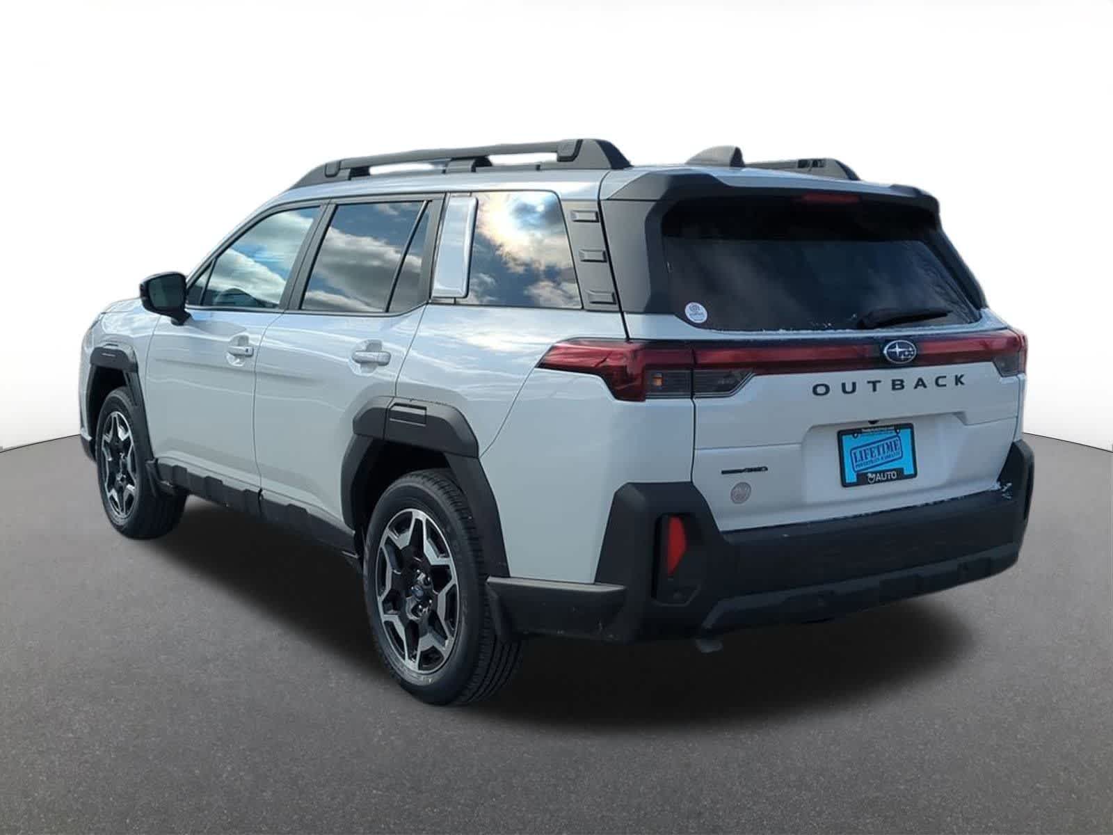 Thumbnail: 2026 Subaru Outback - 4