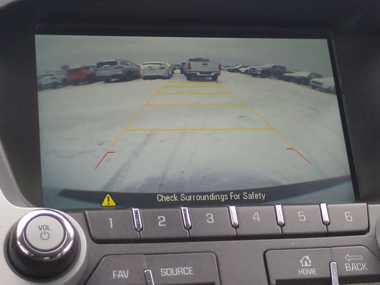 Thumbnail: 2015 GMC Terrain - 27