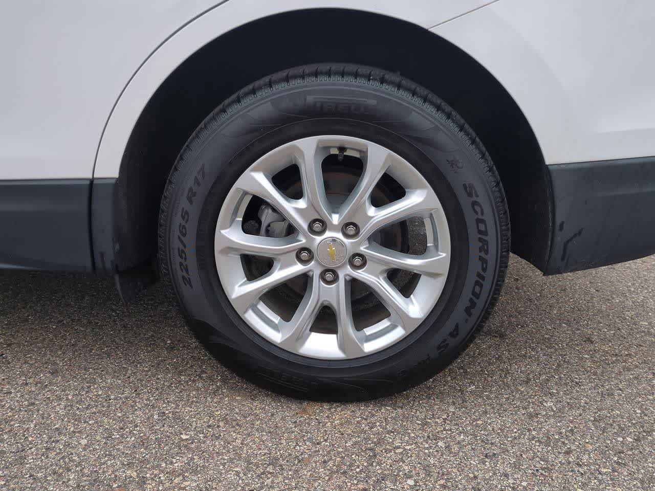 Thumbnail: 2020 Chevrolet Equinox - 13