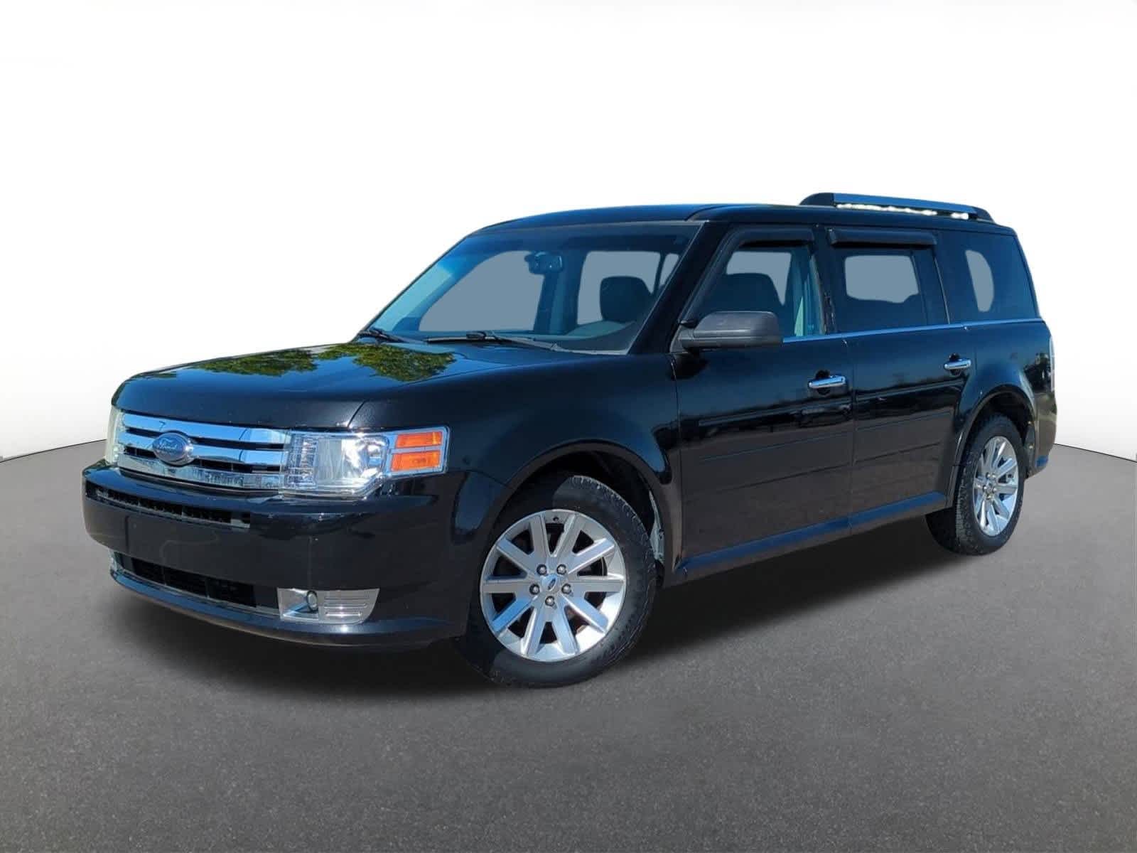 Thumbnail: 2010 Ford Flex - 1