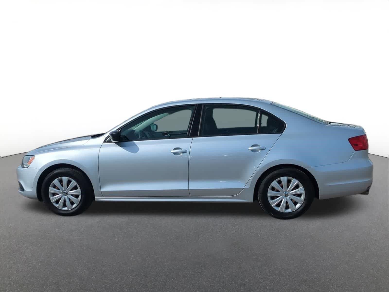 Thumbnail: 2014 Volkswagen Jetta - 3