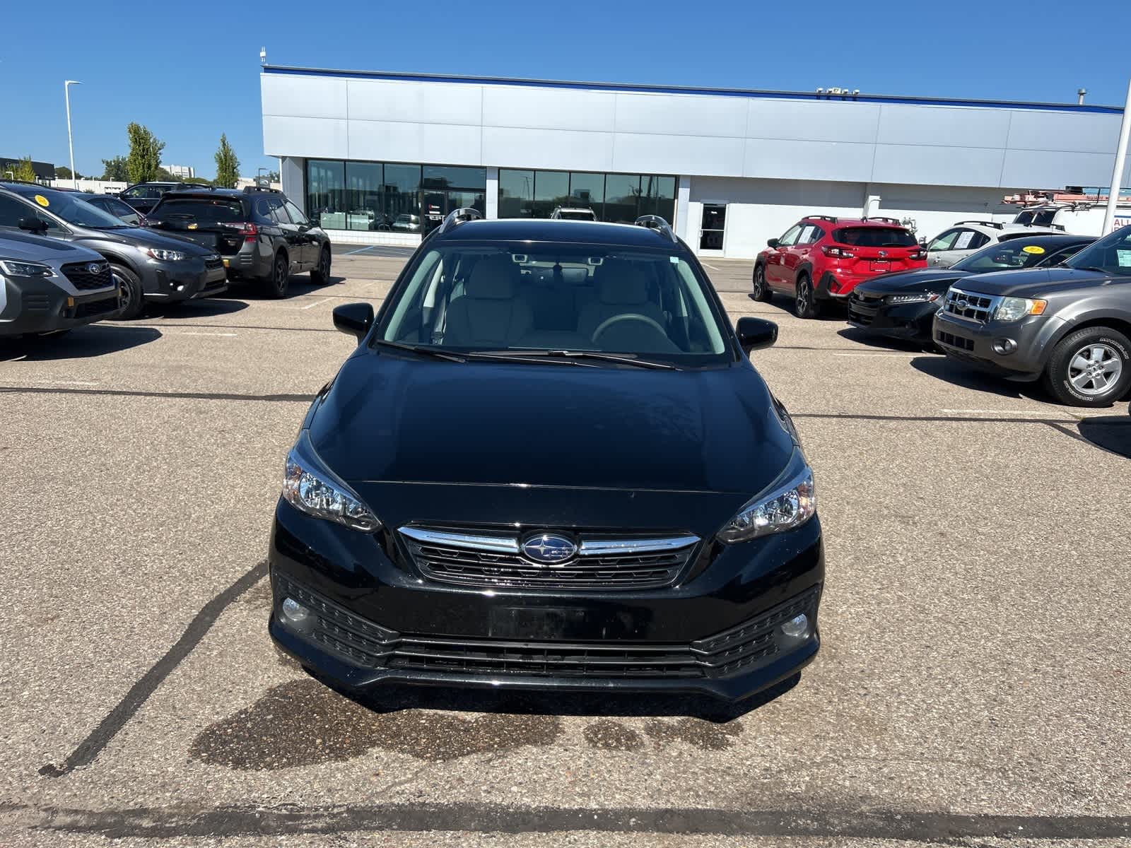 2023 Subaru Impreza Premium photo 3