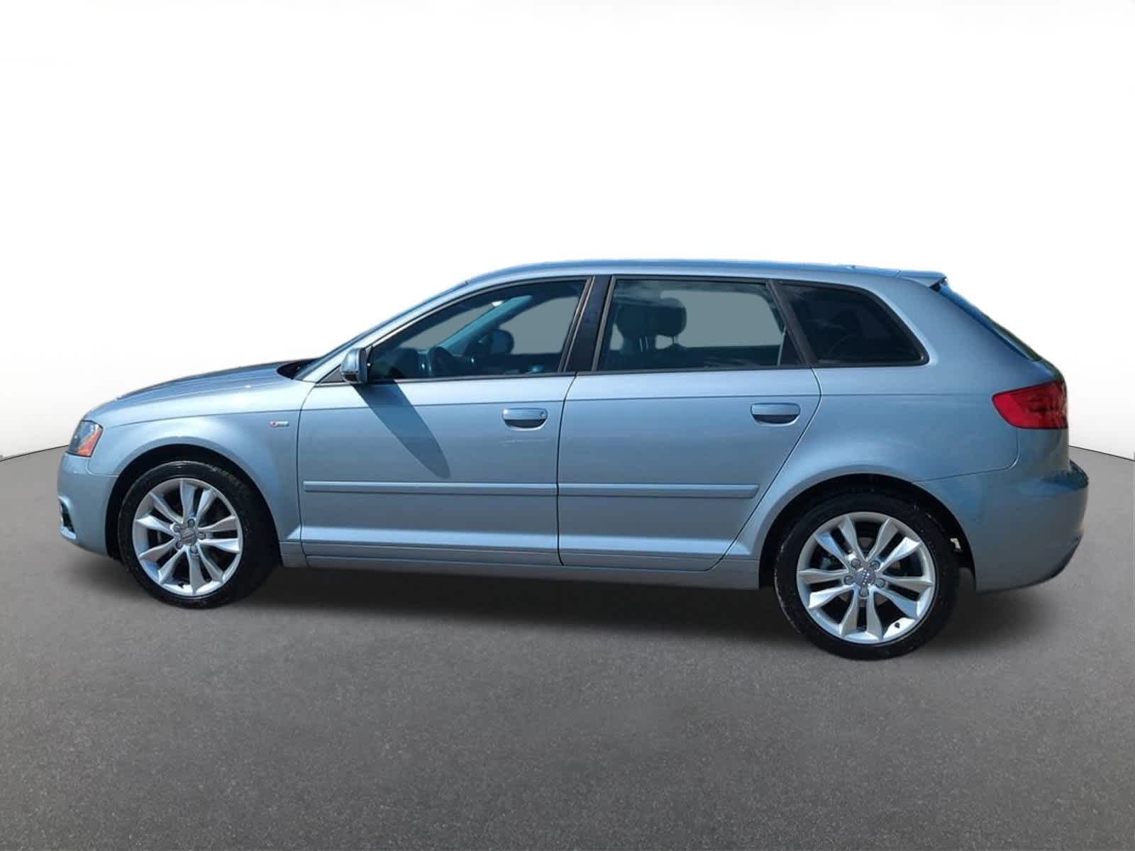 Thumbnail: 2013 Audi A3 - 3