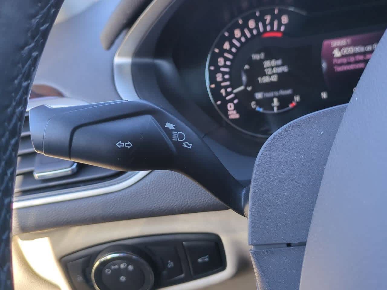 Thumbnail: 2016 Lincoln MKZ - 25