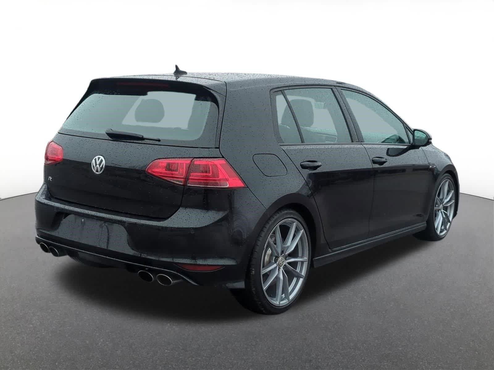 Thumbnail: 2017 Volkswagen Golf - 6