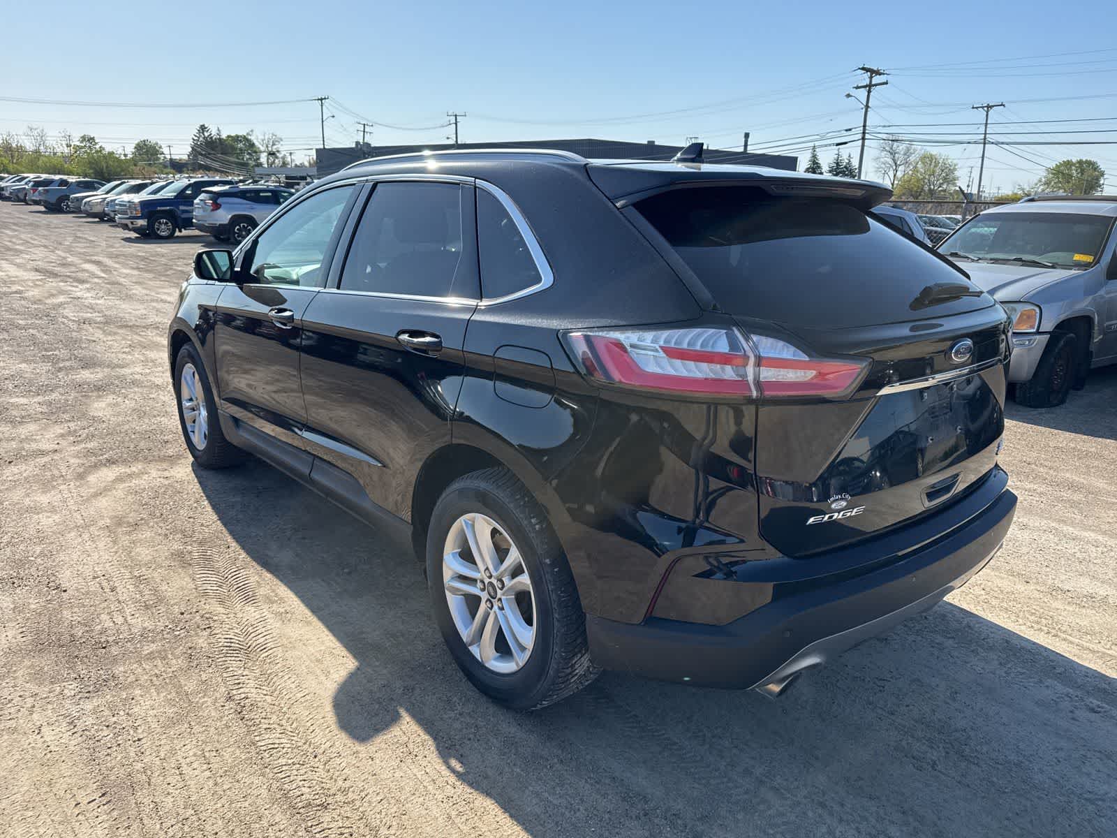 Thumbnail: 2019 Ford Edge - 2