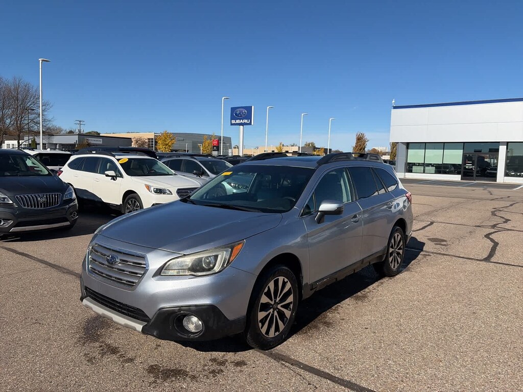Used 2017 Subaru Outback Limited SUV
