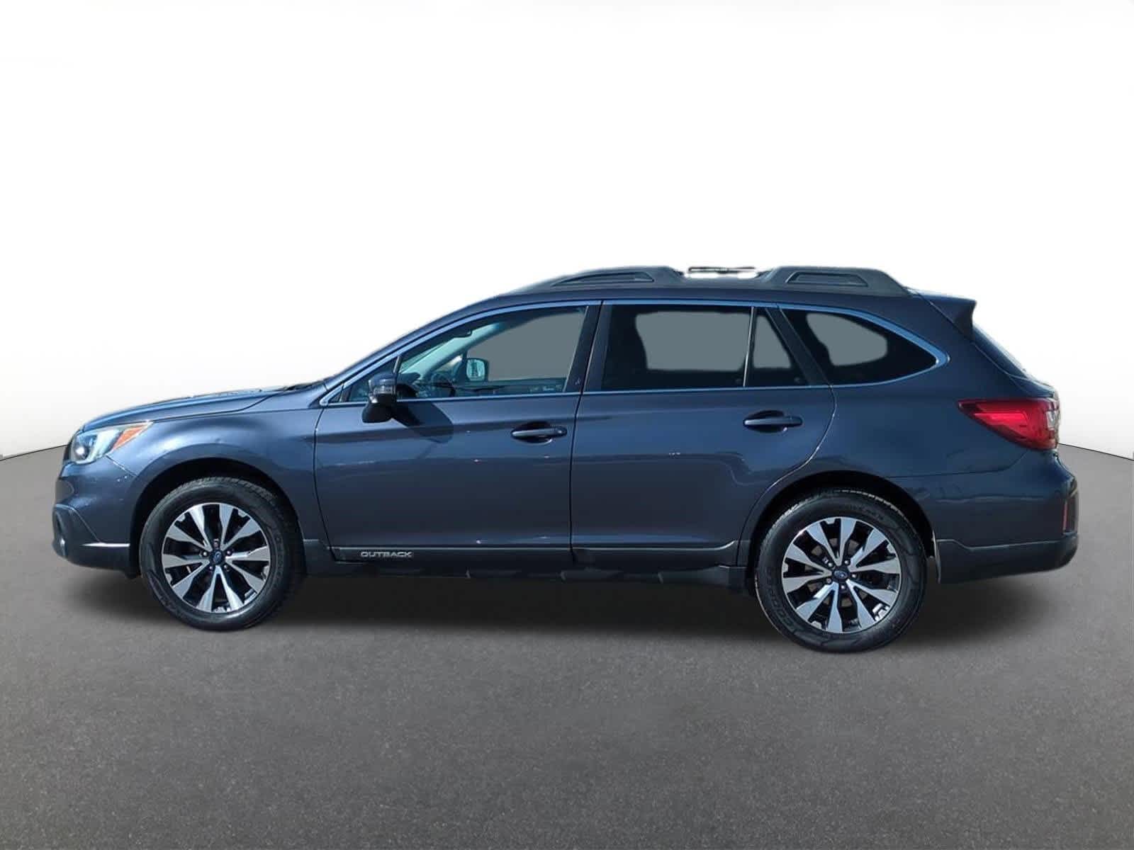 Thumbnail: 2015 Subaru Outback - 3