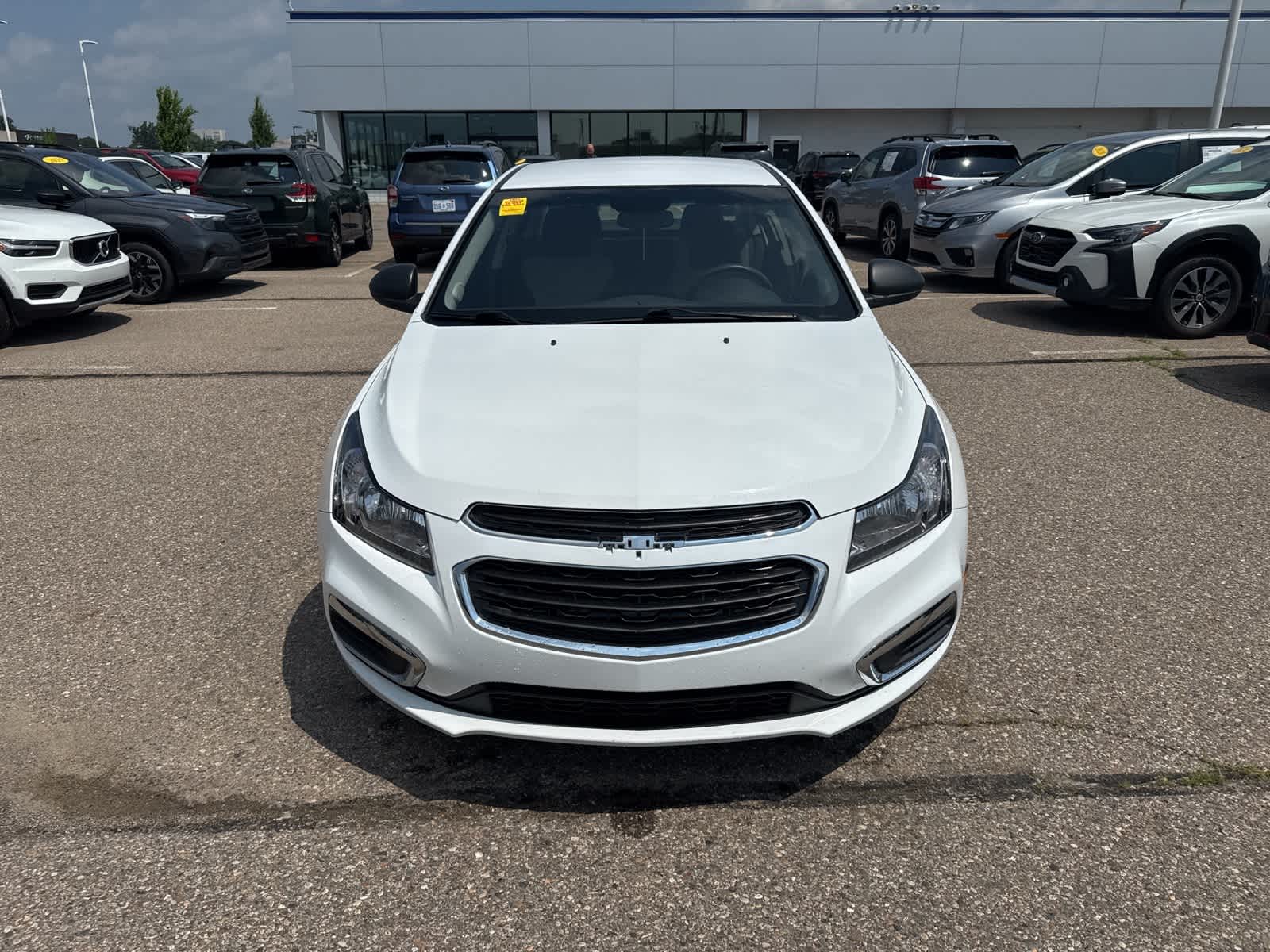 Thumbnail: 2016 Chevrolet Cruze - 10