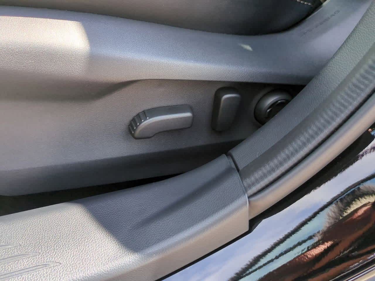 Thumbnail: 2025 Subaru Outback - 16