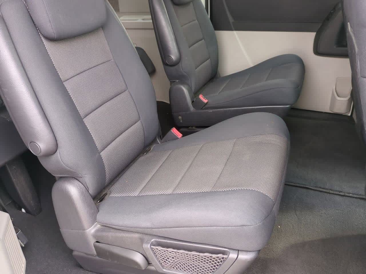 Thumbnail: 2009 Dodge Grand Caravan - 19