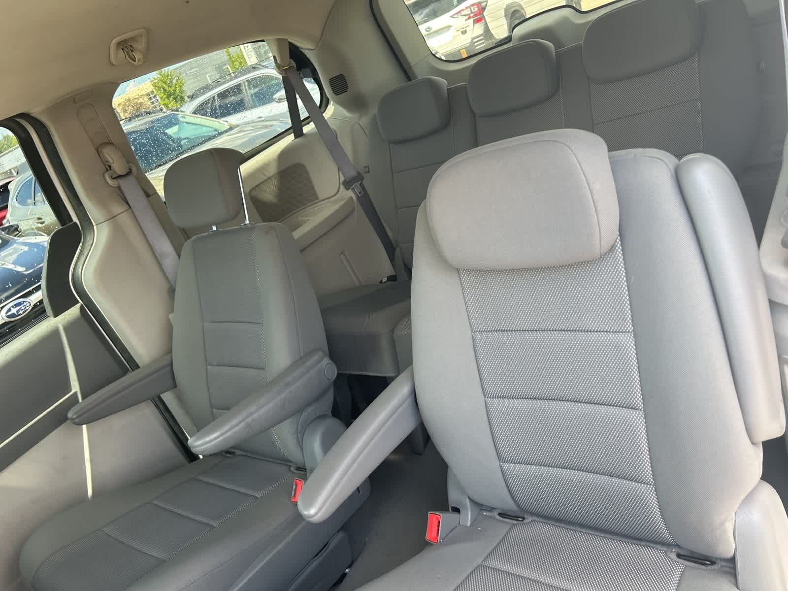 Thumbnail: 2009 Dodge Grand Caravan - 13