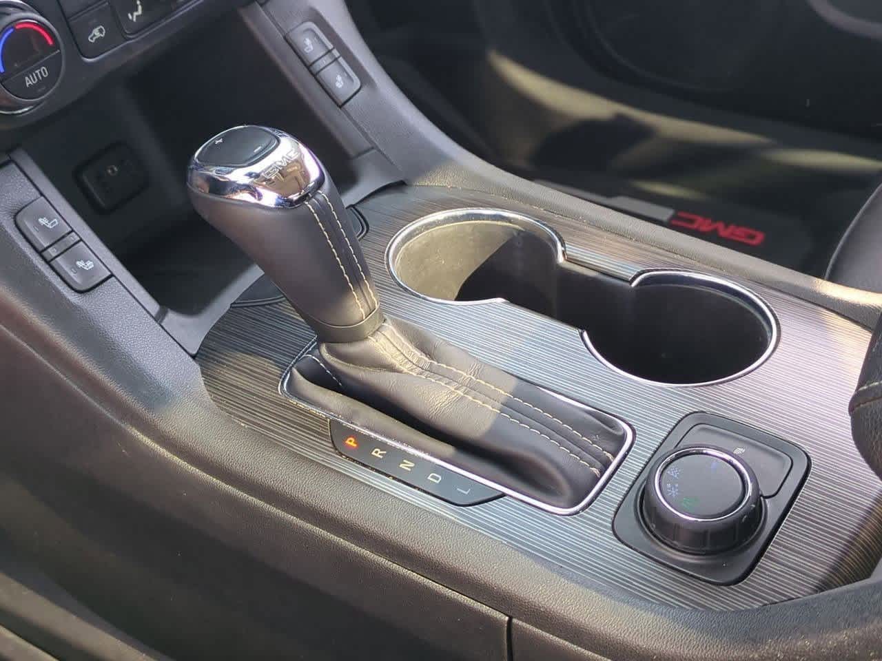 Thumbnail: 2019 GMC Acadia - 34