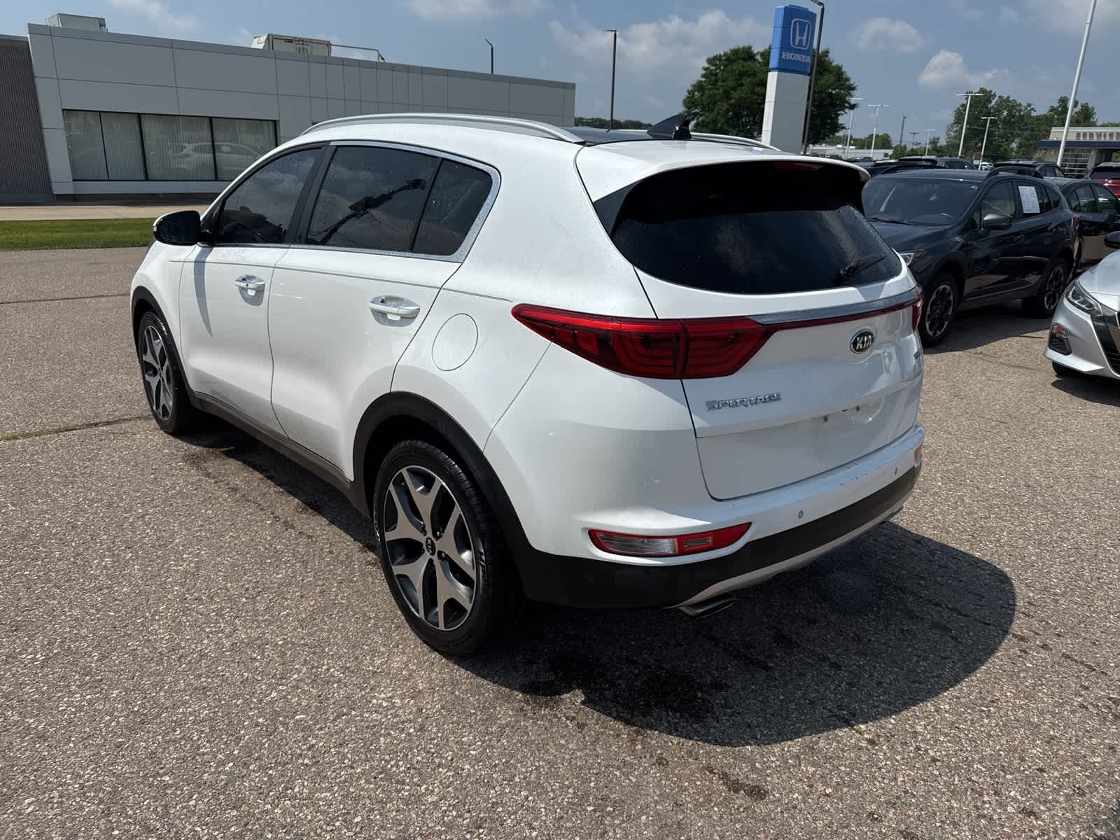 Thumbnail: 2017 Kia Sportage - 2