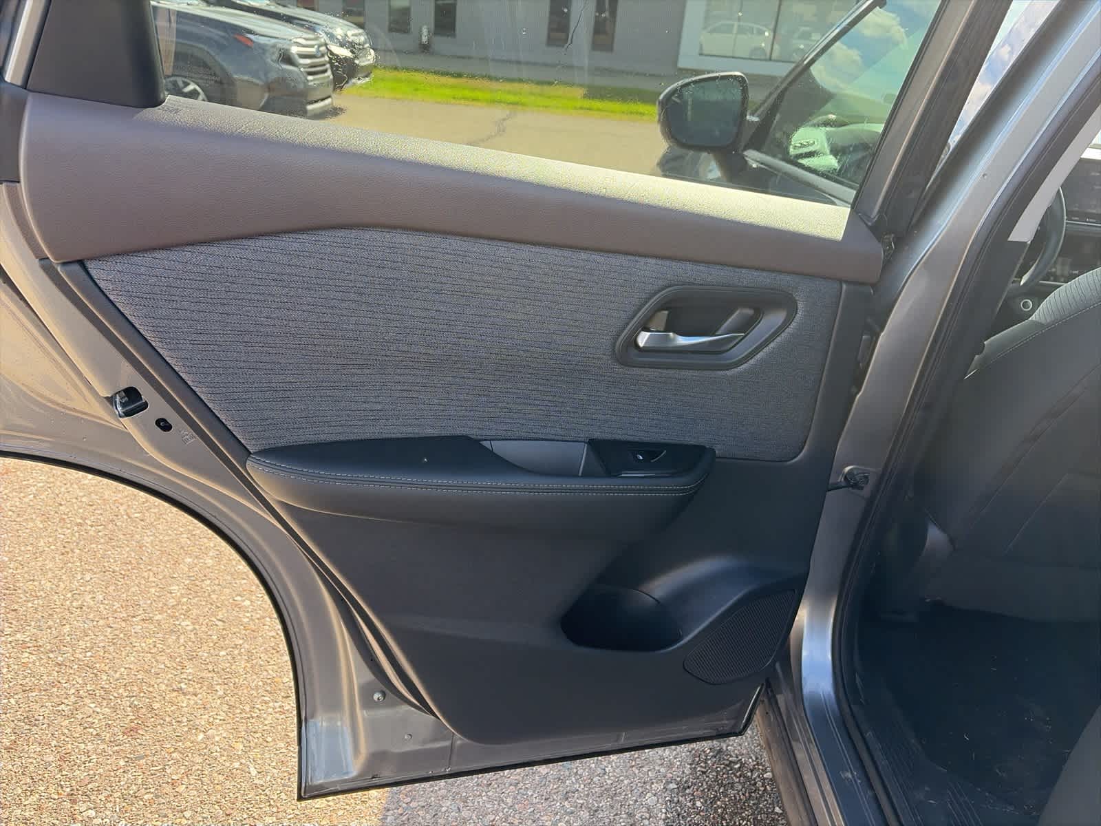 Thumbnail: 2021 Nissan Rogue - 19