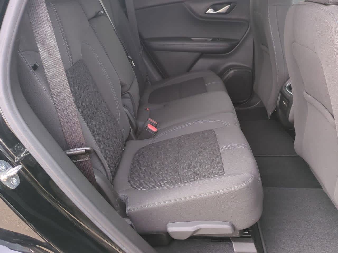 Thumbnail: 2022 Chevrolet Blazer - 19