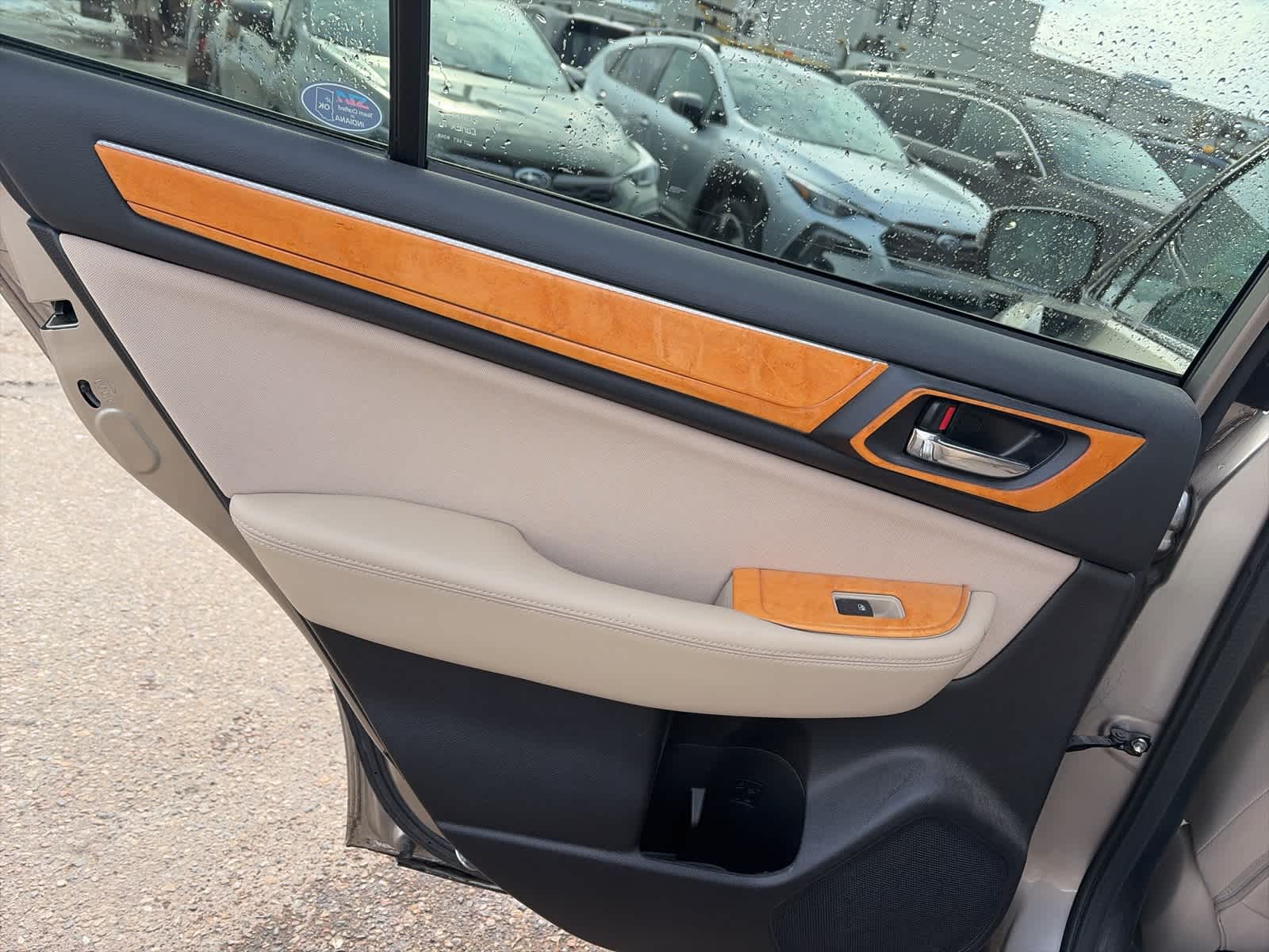 Thumbnail: 2016 Subaru Outback - 10