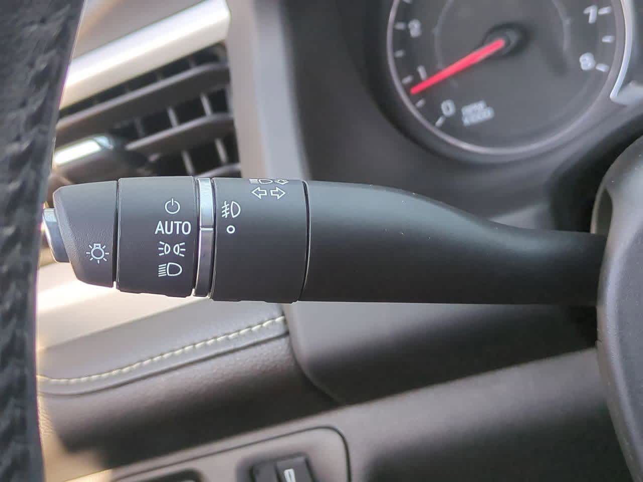 Thumbnail: 2019 GMC Acadia - 28