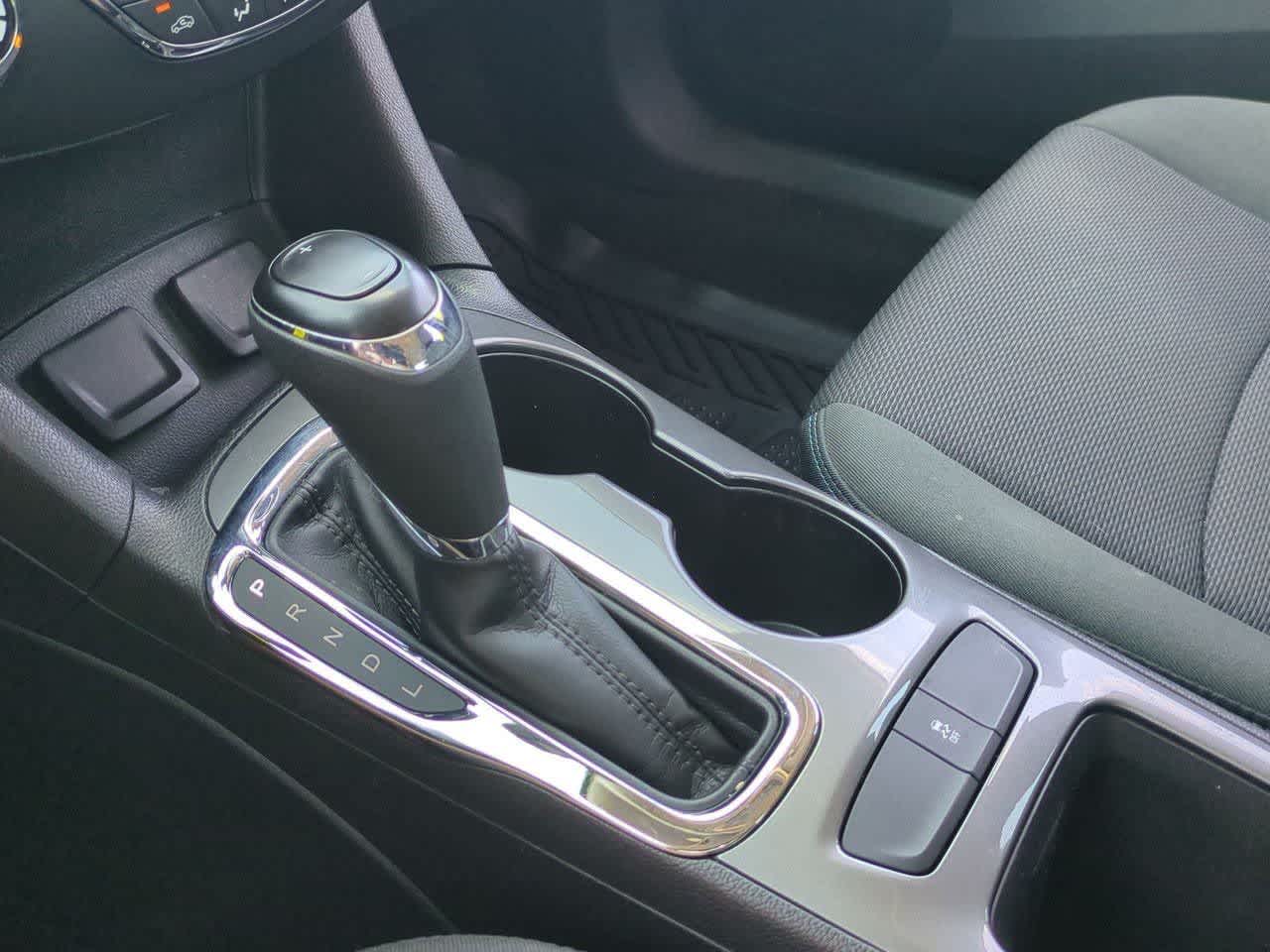 Thumbnail: 2017 Chevrolet Cruze - 29