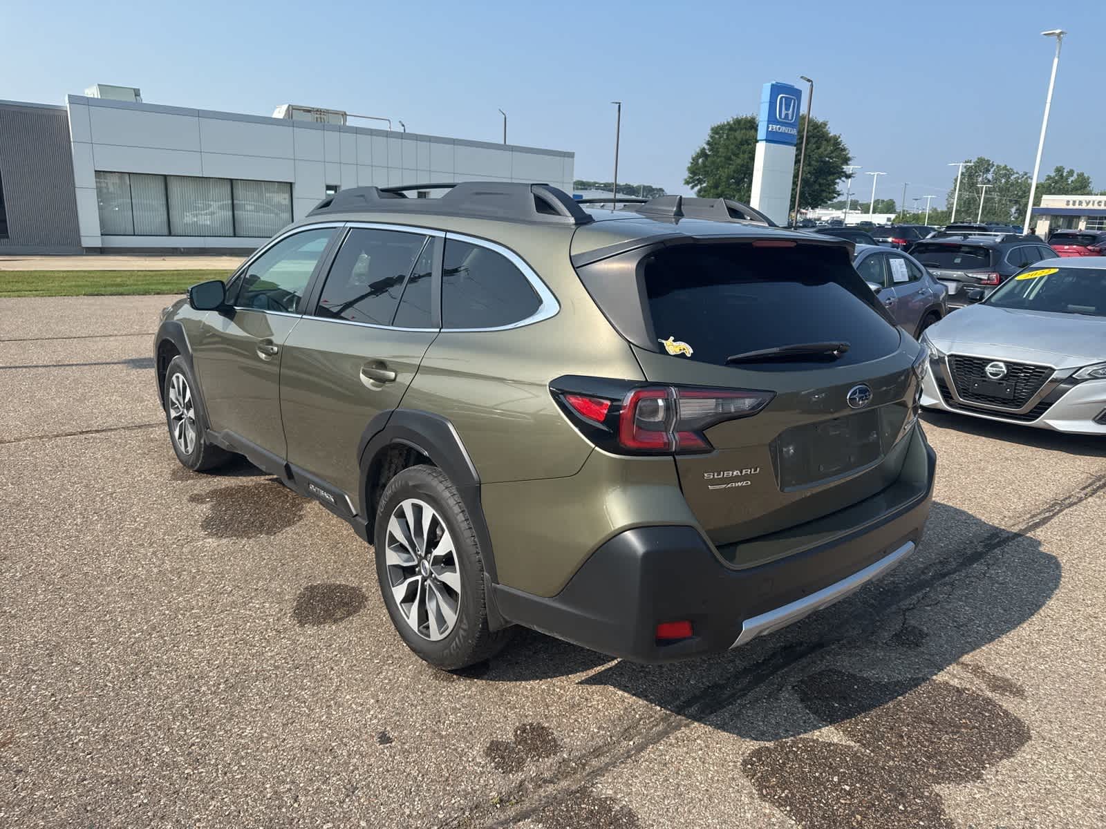 Thumbnail: 2023 Subaru Outback - 2