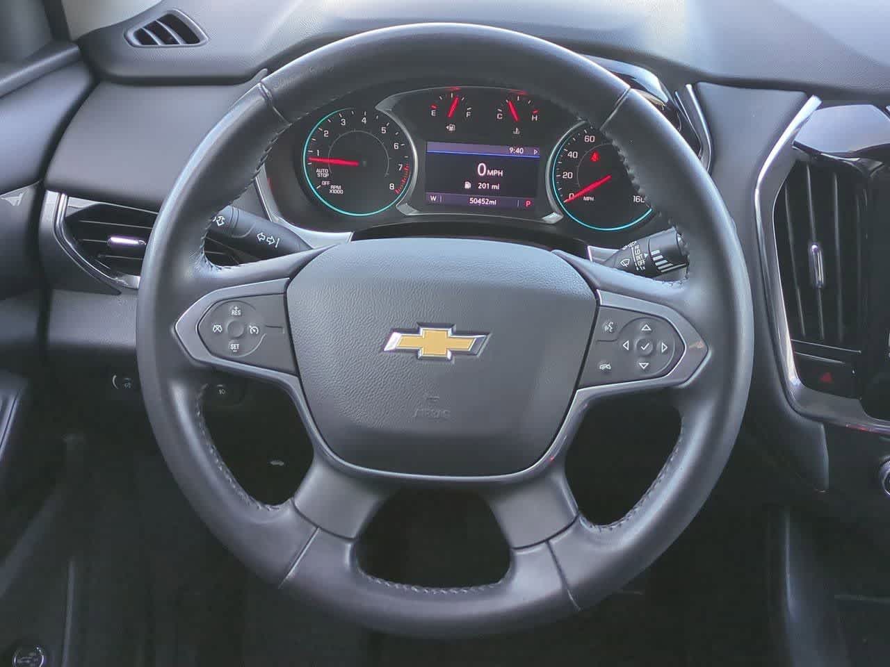 Thumbnail: 2021 Chevrolet Traverse - 23