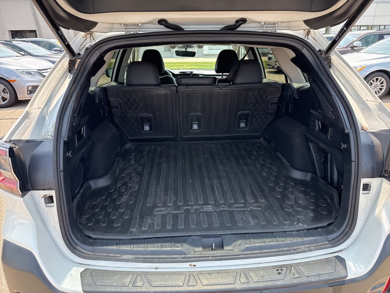 Thumbnail: 2022 Subaru Outback - 14