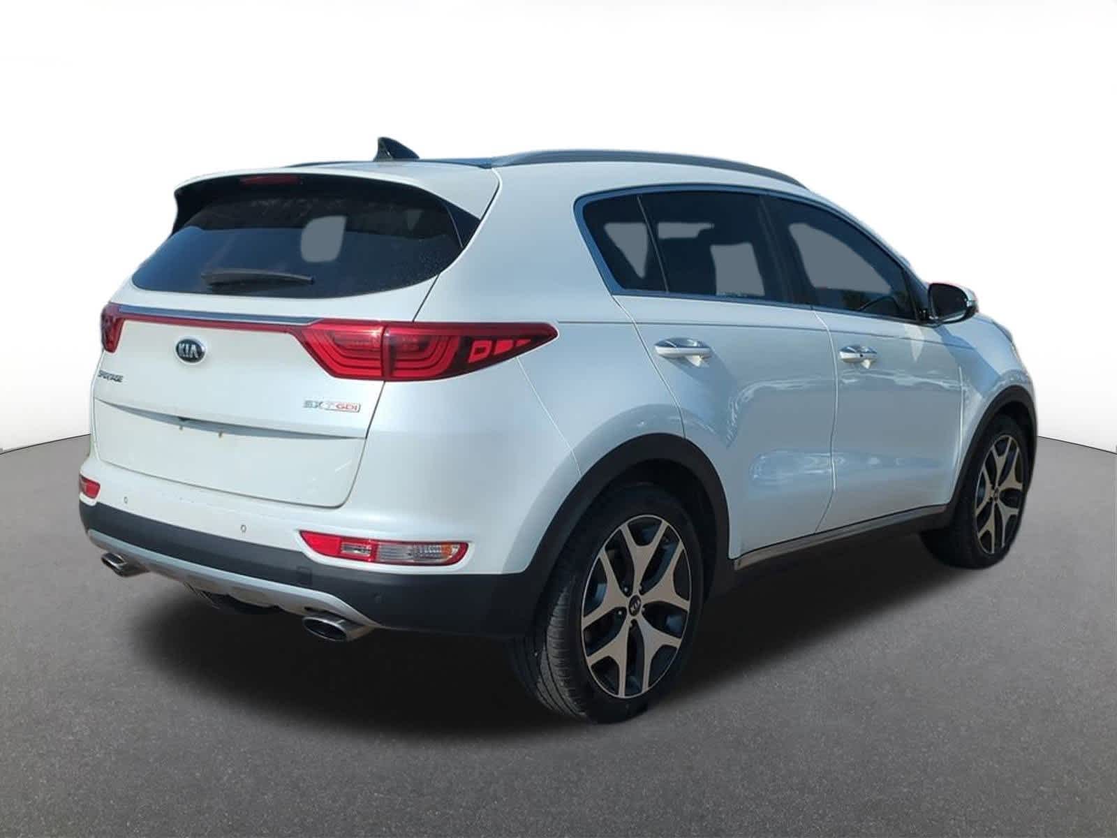 Thumbnail: 2017 Kia Sportage - 6