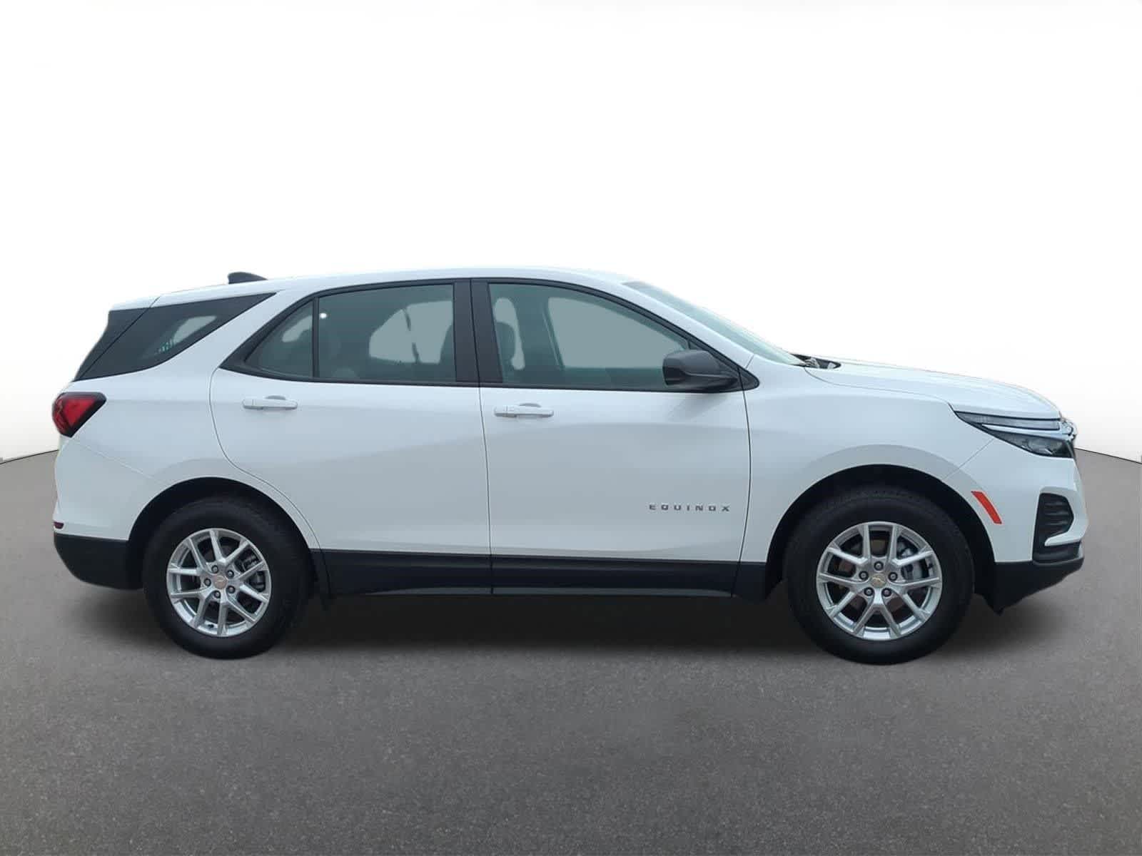 Thumbnail: 2023 Chevrolet Equinox - 7