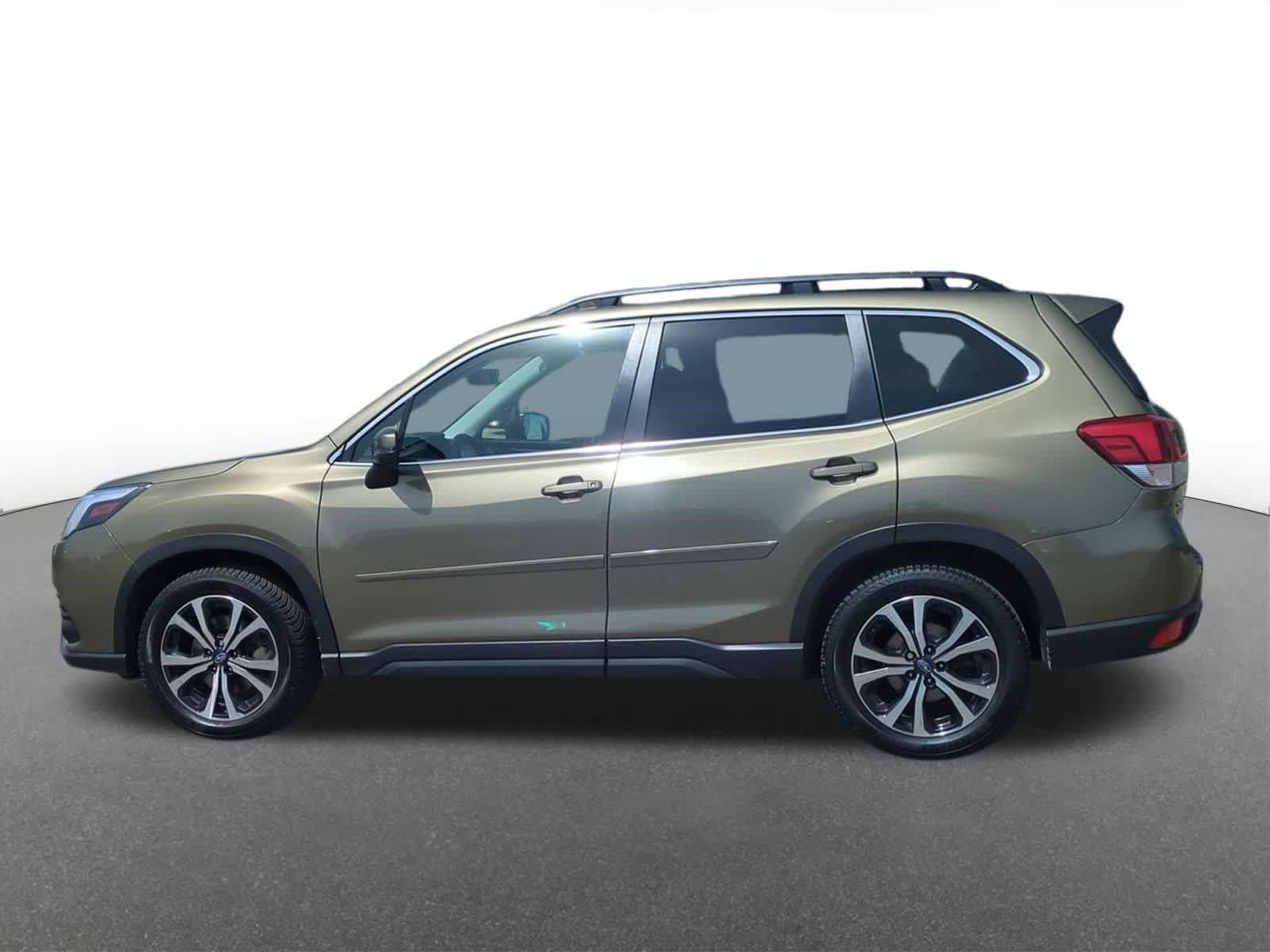 Thumbnail: 2023 Subaru Forester - 3
