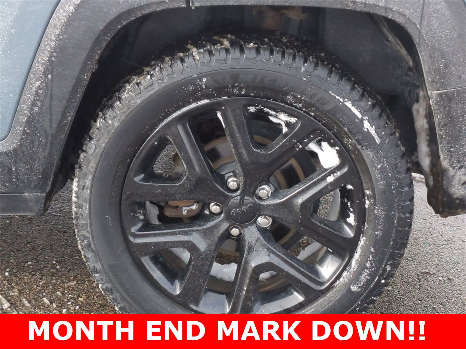 Thumbnail: 2017 Jeep Renegade - 13