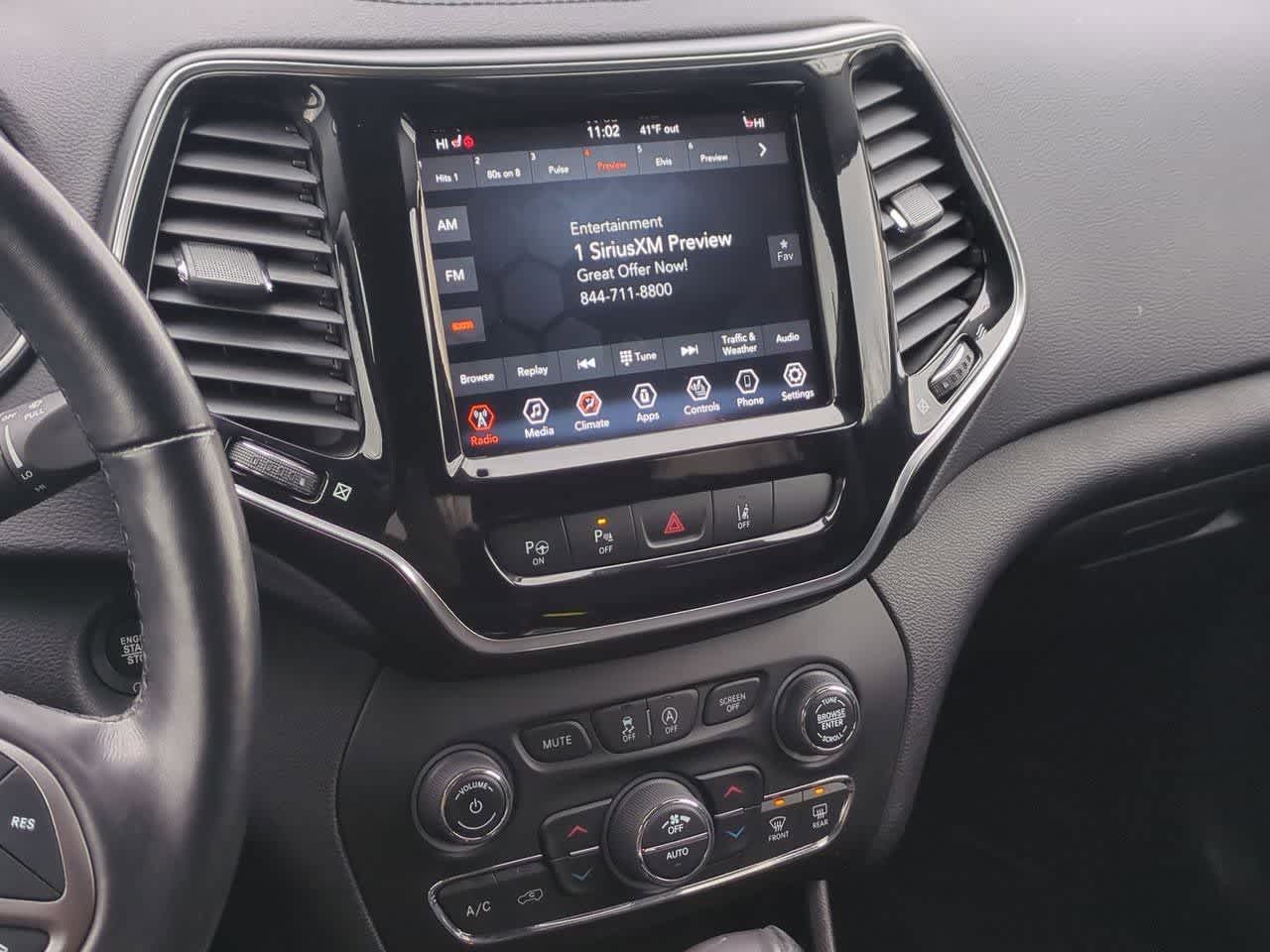 Thumbnail: 2021 Jeep Cherokee - 28