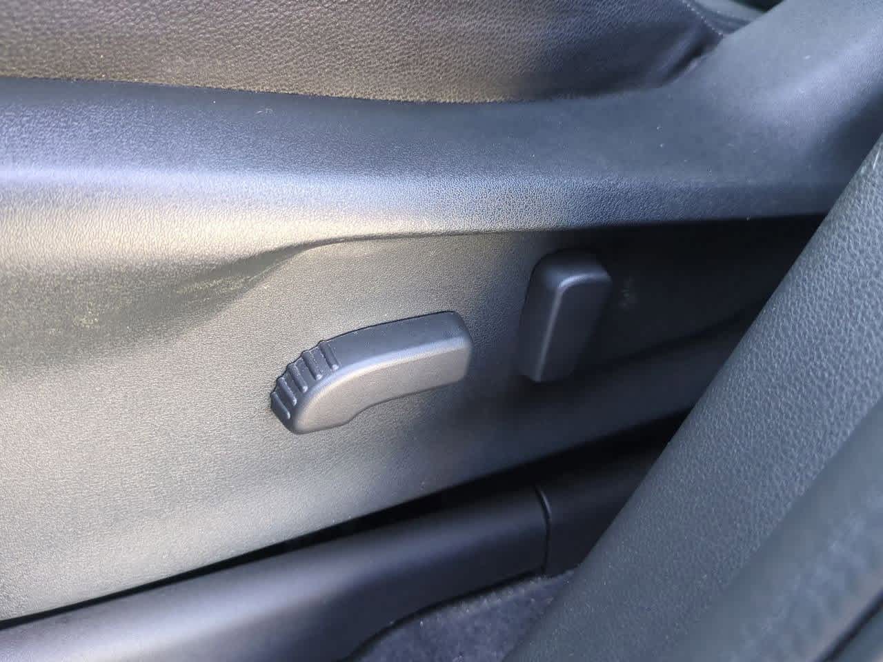 Thumbnail: 2022 Subaru Ascent - 16